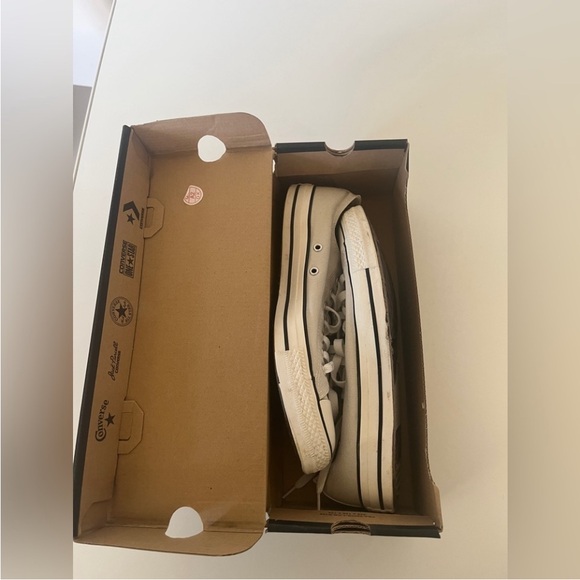 Converse Chuck Taylor All Star low top canvas sneakers Sz 11 - Picture 9 of 9